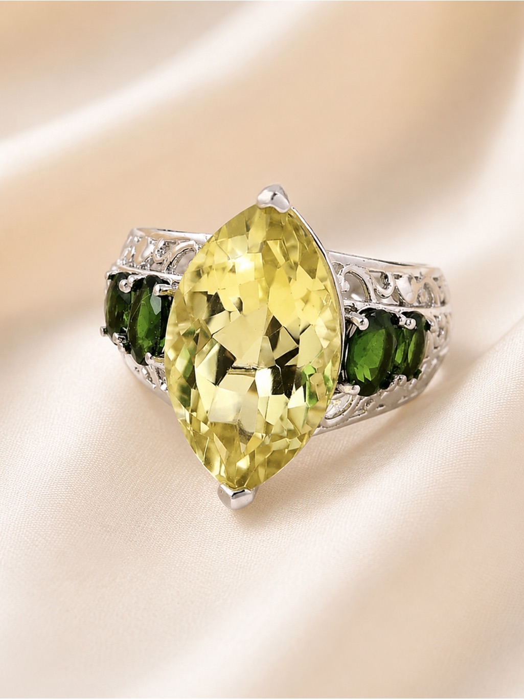 Ouro Verde Quartz & Chrome Diopside Ring 12.35 Ctw Platinum Ovr Sterling Silver
